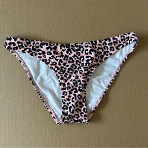 Ree Bees Swimwear Bikini Bottom Animal Print Size Medium Beachwear Leopard